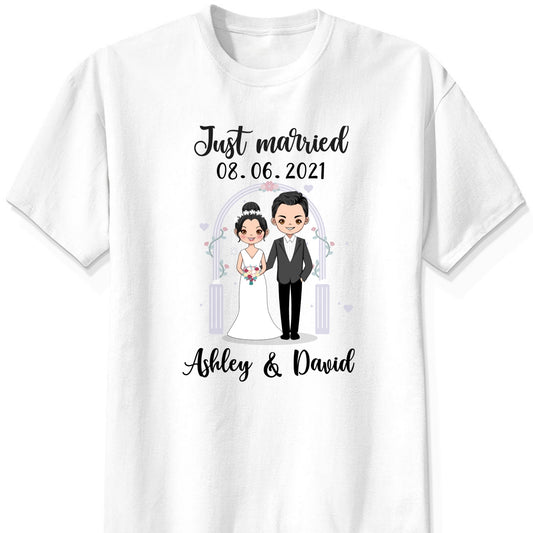 Personalized "Just Married" Wedding Couple Shirt – A Sweet Gift for Newlyweds