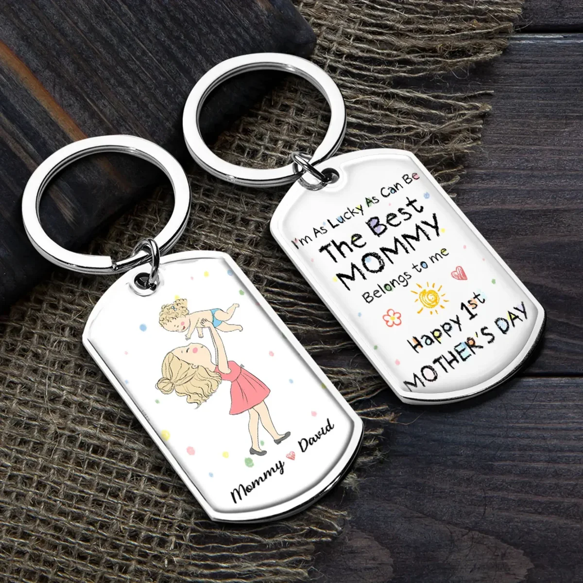 Personalized "Lucky Me, The Best Mom Belongs To Me" Custom Keychain – A Sweet Gift for Mom